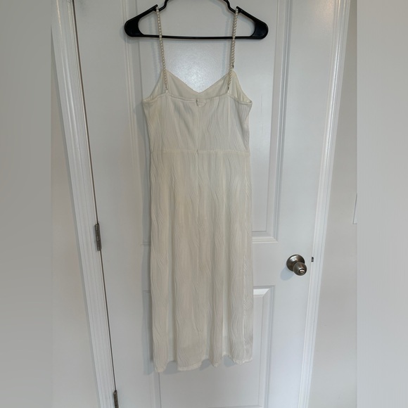 Rihoas The Wave Textured Pearl Strap Midi Dress - Picture 3 of 7